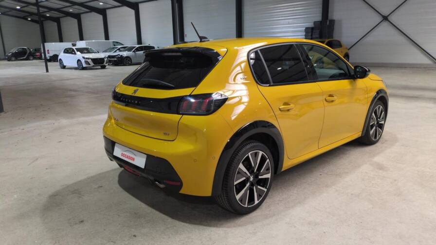 Mandataire Automobile occasion, recherche de Peugeot 208-puretech-100-s-s-bvm6-gt - E-Motors