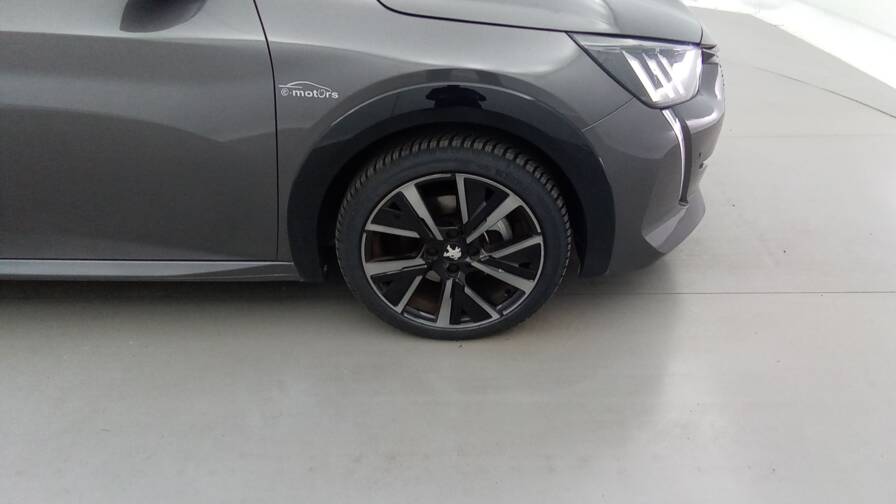 Mandataire Automobile occasion, recherche de Peugeot 208-puretech-100-s-s-eat8-gt - E-Motors
