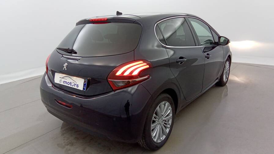 Mandataire Automobile occasion, recherche de Peugeot 208-puretech-110-allure - E-Motors
