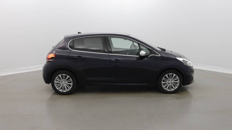 Mandataire Automobile occasion, recherche de Peugeot 208-puretech-110-allure - E-Motors