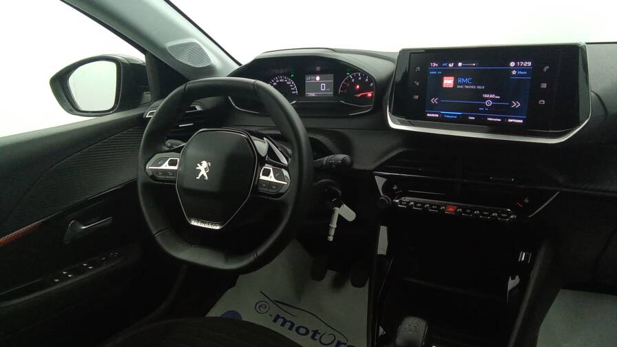 Mandataire Automobile occasion, recherche de Peugeot 208-puretech-75-ss-bvm5-active-pack - E-Motors