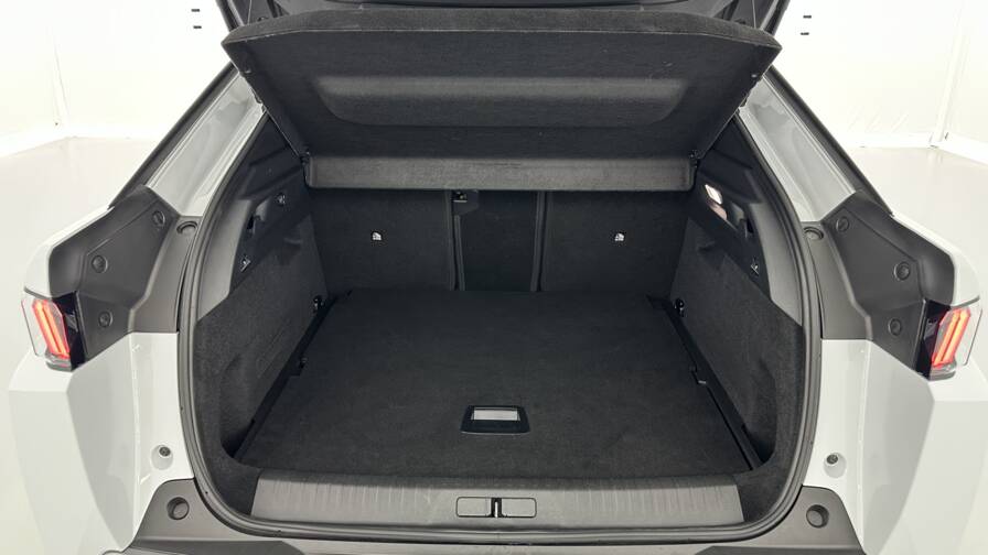 Mandataire Automobile occasion, recherche de Peugeot 3008-1-2-hybrid-136ch-allure-e-dcs6 - E-Motors