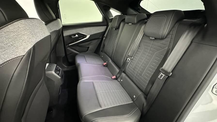 Mandataire Automobile occasion, recherche de Peugeot 3008-1-2-hybrid-136ch-allure-e-dcs6 - E-Motors