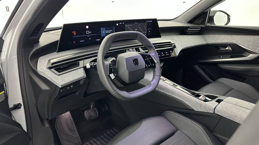 Mandataire Automobile occasion, recherche de Peugeot 3008-1-2-hybrid-136ch-allure-e-dcs6 - E-Motors