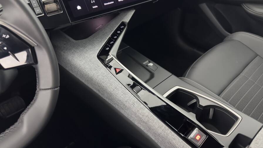 Mandataire Automobile occasion, recherche de Peugeot 3008-1-2-hybrid-136ch-allure-e-dcs6 - E-Motors