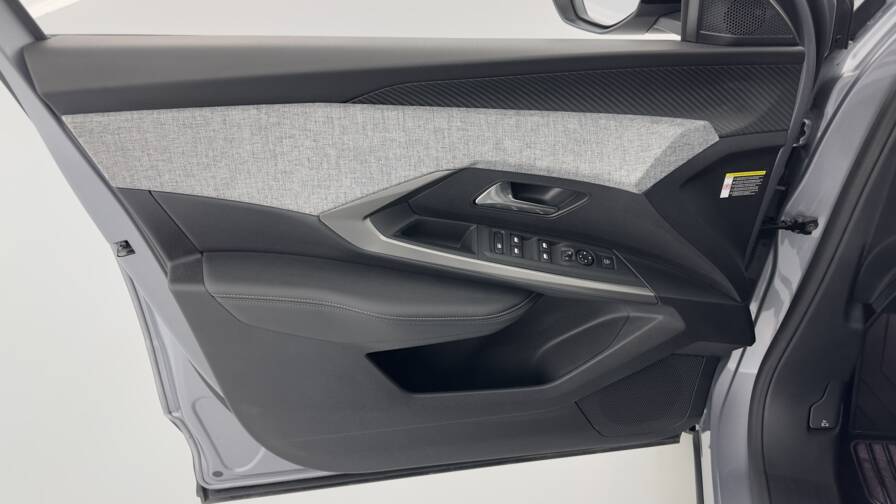 Mandataire Automobile occasion, recherche de Peugeot 3008-1-2-hybrid-136ch-allure-e-dcs6 - E-Motors