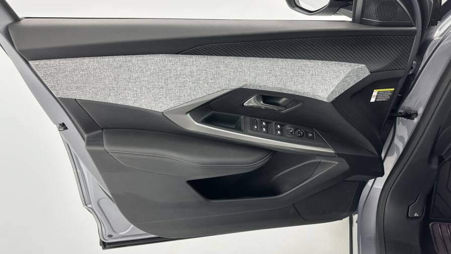 Mandataire Automobile occasion, recherche de Peugeot 3008-1-2-hybrid-136ch-allure-e-dcs6 - E-Motors