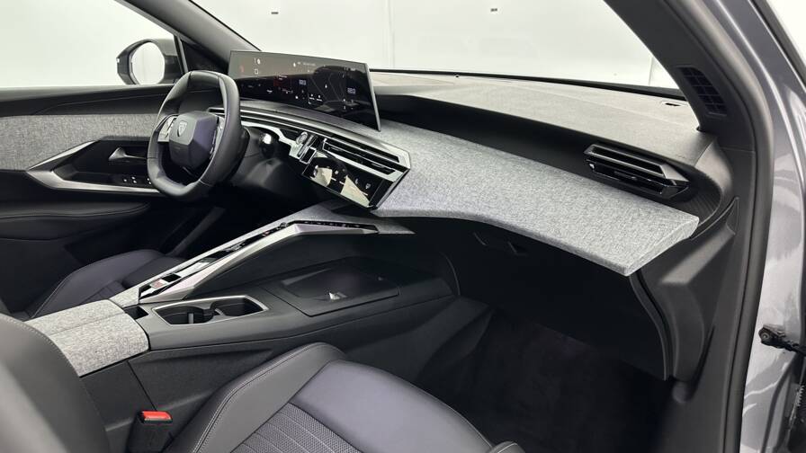 Mandataire Automobile occasion, recherche de Peugeot 3008-1-2-hybrid-136ch-allure-e-dcs6 - E-Motors