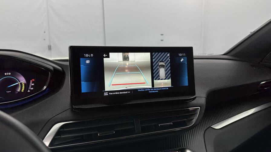 Mandataire Automobile occasion, recherche de Peugeot 3008-1-2-hybrid-136ch-allure-pack-e-dcs6 - E-Motors