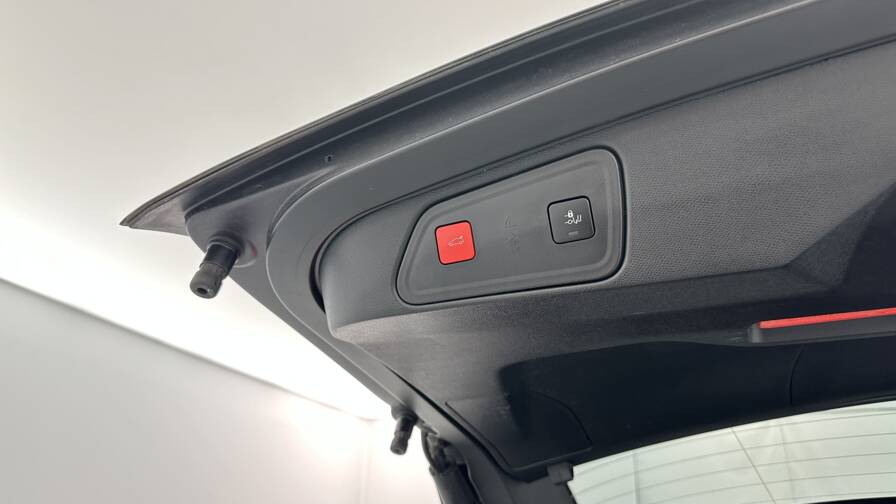 Mandataire Automobile occasion, recherche de Peugeot 3008-1-2-hybrid-136ch-allure-pack-e-dcs6 - E-Motors