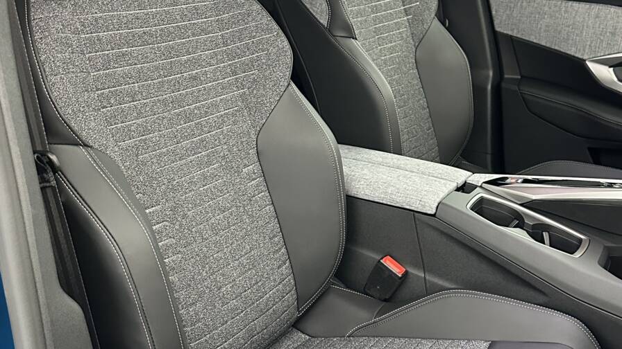 Mandataire Automobile neuf, recherche de Peugeot 3008-1-2-hybrid-145ch-allure-e-dcs6 - E-Motors