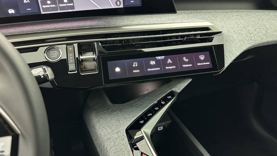 Mandataire Automobile neuf, recherche de Peugeot 3008-1-2-hybrid-145ch-allure-e-dcs6 - E-Motors