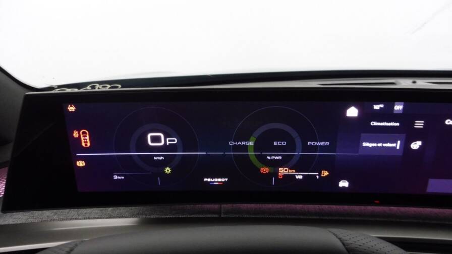 Mandataire Automobile neuf, recherche de Peugeot 3008-1-2-hybrid-145ch-gt-e-dcs6 - E-Motors