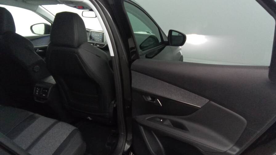 Mandataire Automobile occasion, recherche de Peugeot 3008-1-2-puretech-130-allure-gps-camera - E-Motors