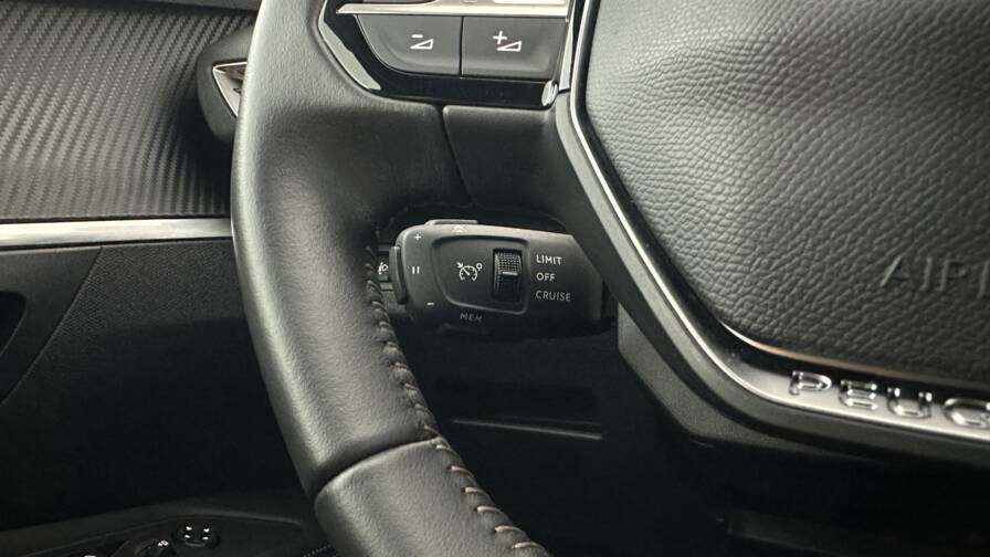 Mandataire Automobile occasion, recherche de Peugeot 3008-1-2-puretech-130ch-allure-pack - E-Motors