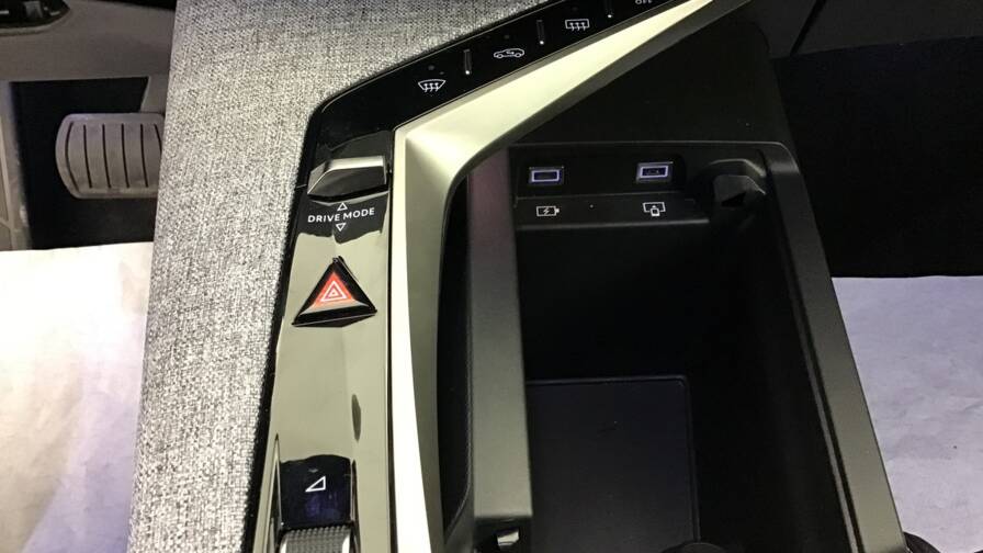 Mandataire Automobile occasion, recherche de Peugeot 3008-allure - E-Motors