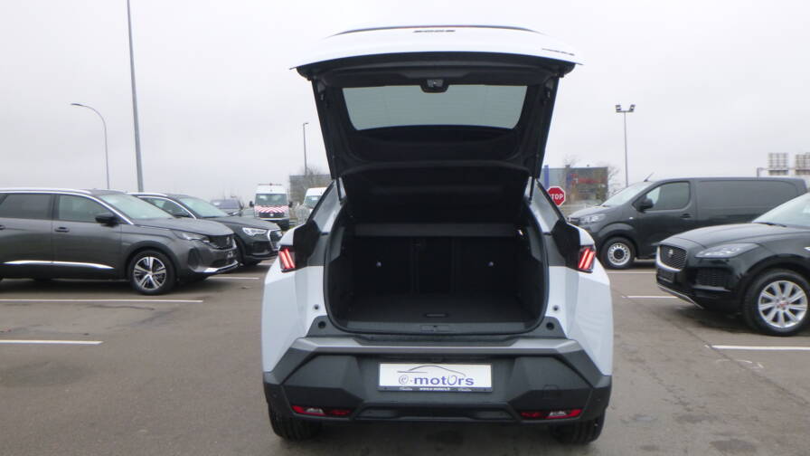 Mandataire Automobile neuf, recherche de Peugeot 3008-hybrid-145-e-dcs6-allure-plus-pack-panoramic-navigation - E-Motors