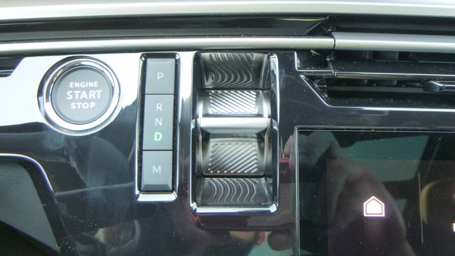 Mandataire Automobile neuf, recherche de Peugeot 3008-hybrid-145-e-dcs6-gt-plus-toit-ouvrant-plus-pack-360 - E-Motors