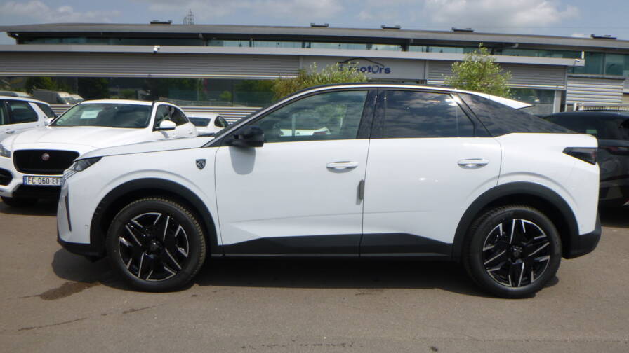 Mandataire Automobile neuf, recherche de Peugeot 3008-hybrid-145-e-dcs6-gt - E-Motors