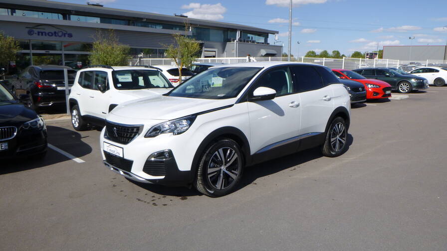 Avis-mandataire-auto-Emotors-Peugeot-3008-Allure-puretech-130-s-s-eat8.