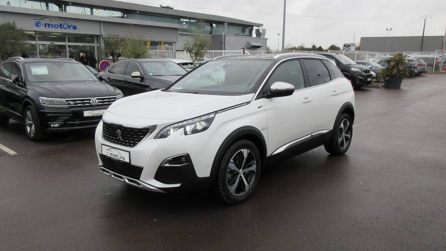 Avis-mandataire-auto-Emotors-Peugeot-3008-Gt-line-puretech-180-s-s-eat8-plus-toit-pano.