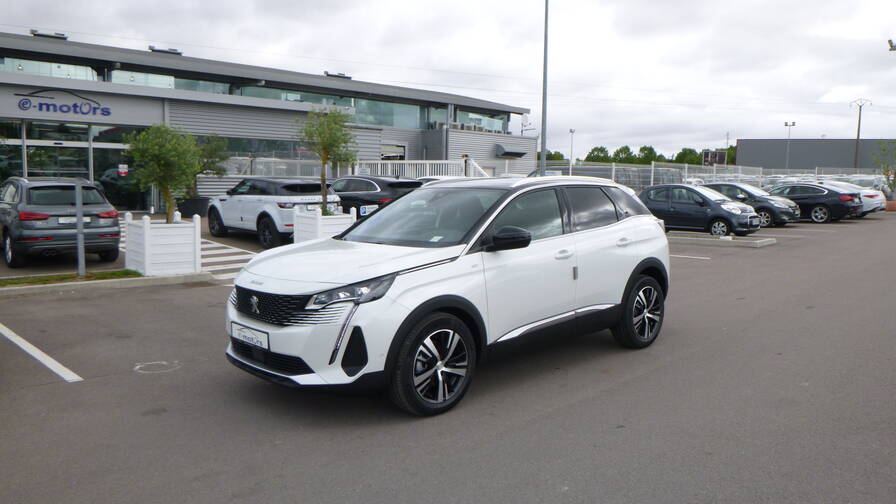 Avis-mandataire-auto-Emotors-Peugeot-3008-Gt-bluehdi-130ch-s-s-eat8-plus-si-ges-av-chauffants.