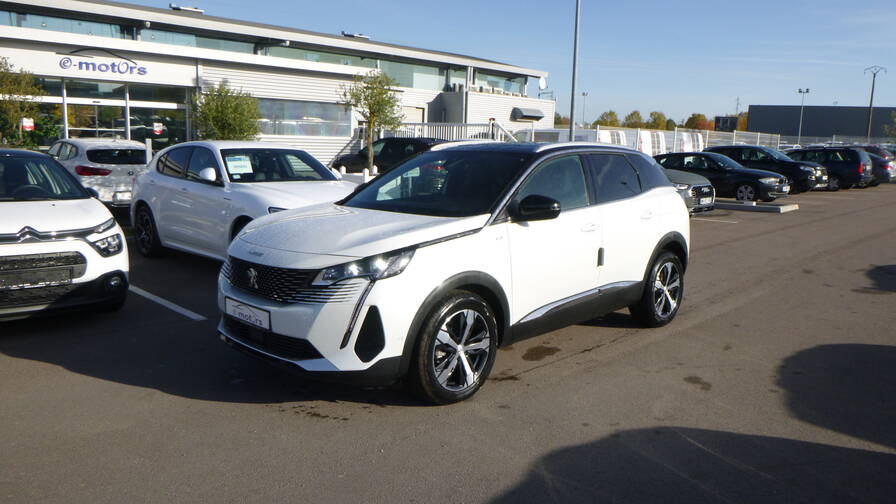 Avis-mandataire-auto-Emotors-Peugeot-3008-Gt-bluehdi-130-eat8-plus-toit-panoramique.