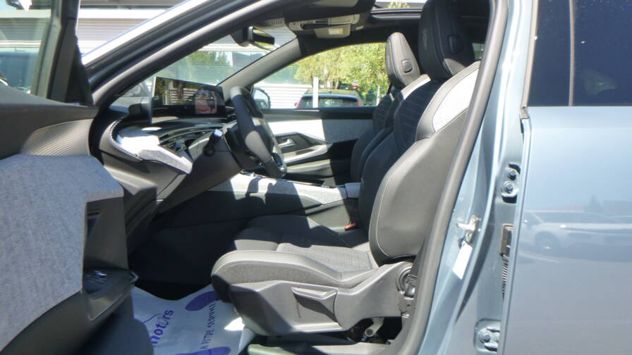 Mandataire Automobile neuf, recherche de Peugeot 3008-hybrid-145-e-dcs6-gt-plus-toit-ouvrant-plus-pack-360 - E-Motors