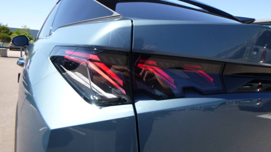 Mandataire Automobile neuf, recherche de Peugeot 3008-hybrid-145-e-dcs6-gt-plus-toit-ouvrant-plus-pack-360 - E-Motors