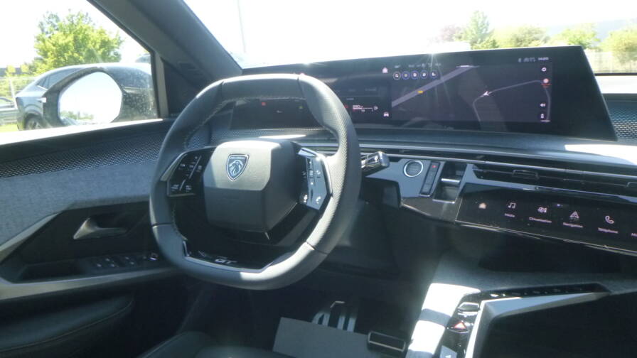 Mandataire Automobile neuf, recherche de Peugeot 3008-hybrid-145-e-dcs6-gt-plus-toit-ouvrant-plus-pack-360 - E-Motors