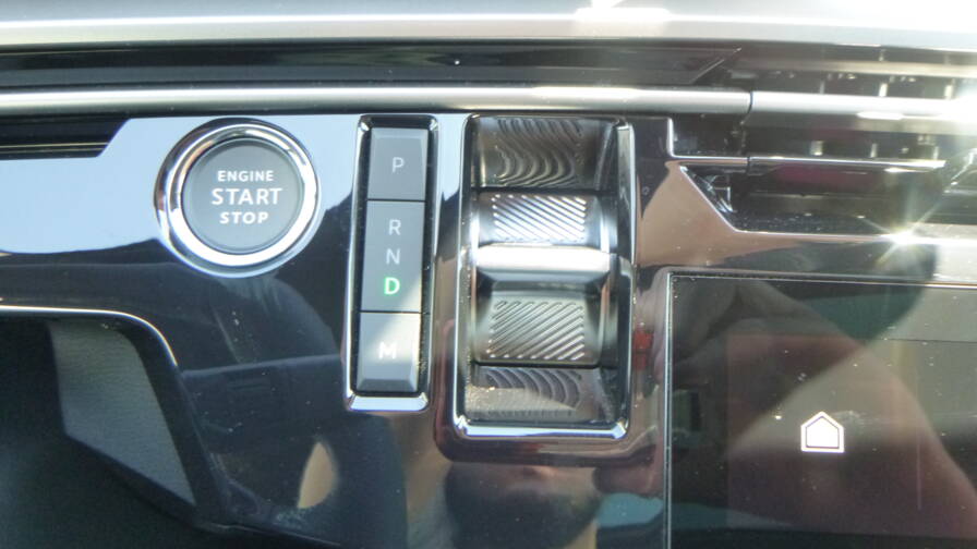 Mandataire Automobile neuf, recherche de Peugeot 3008-hybrid-145-e-dcs6-gt-plus-toit-ouvrant-plus-pack-360 - E-Motors