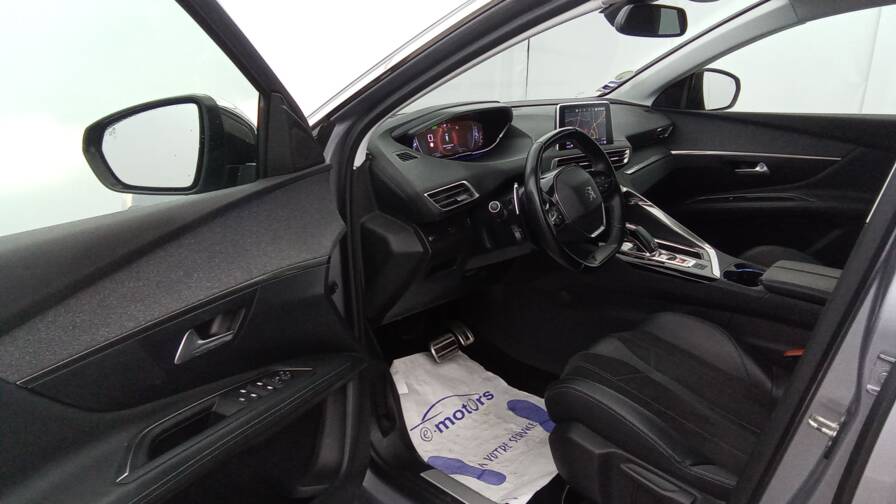 Mandataire Automobile occasion, recherche de Peugeot 3008-bluehdi-130ch-s-s-eat8-crossway - E-Motors