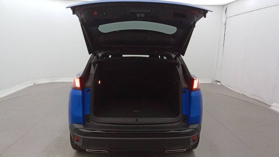 Mandataire Automobile occasion, recherche de Peugeot 3008-bluehdi-130ch-s-s-eat8-gt - E-Motors