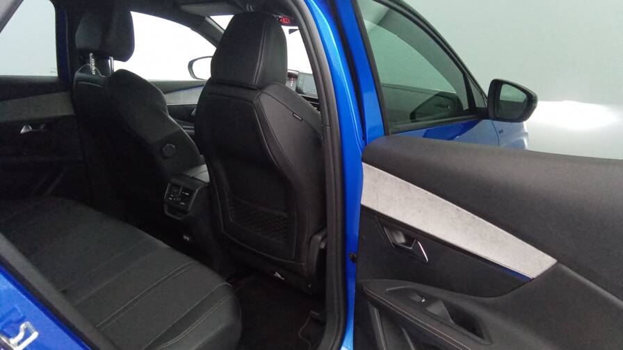 Mandataire Automobile occasion, recherche de Peugeot 3008-bluehdi-130ch-s-s-eat8-gt - E-Motors