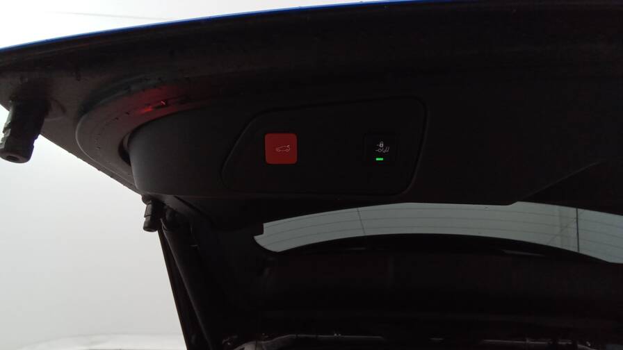 Mandataire Automobile occasion, recherche de Peugeot 3008-bluehdi-130ch-s-s-eat8-gt - E-Motors