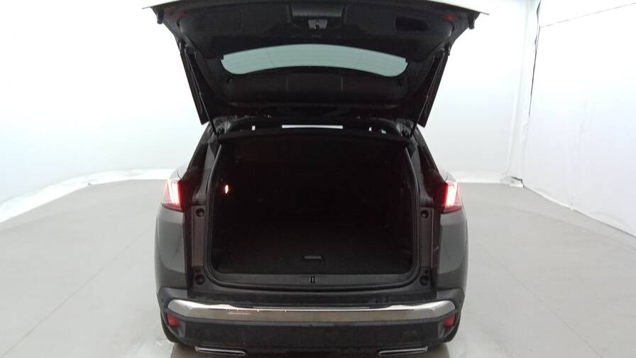 Mandataire Automobile occasion, recherche de Peugeot 3008-bluehdi-130ch-s-s-eat8-gt - E-Motors