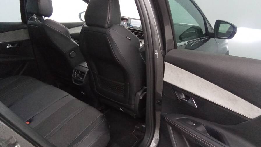 Mandataire Automobile occasion, recherche de Peugeot 3008-bluehdi-130ch-s-s-eat8-gt - E-Motors