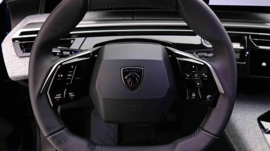 Mandataire Automobile neuf, recherche de Peugeot 3008-145-e-dsc6-hybrid-allure - E-Motors