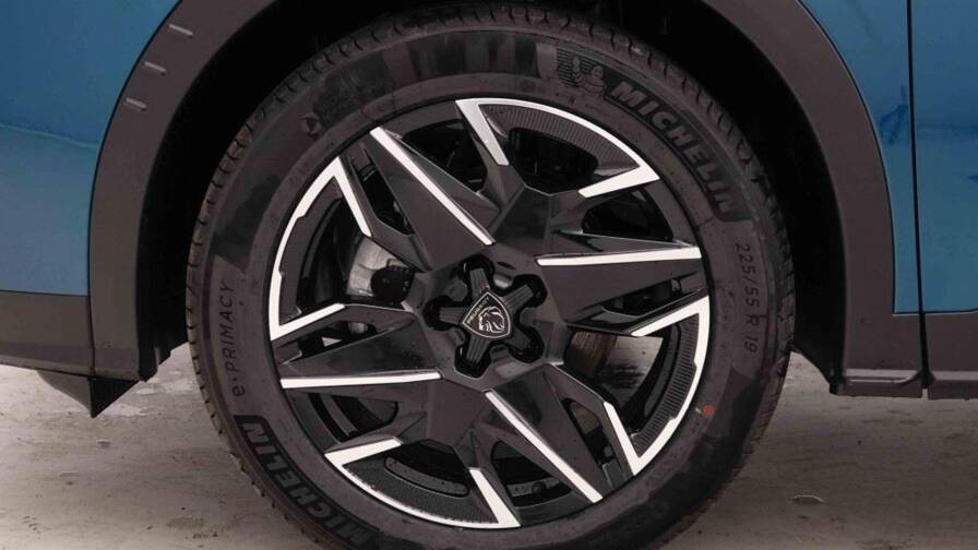 Mandataire Automobile neuf, recherche de Peugeot 3008-145-e-dsc6-hybrid-allure - E-Motors