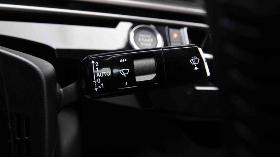 Mandataire Automobile neuf, recherche de Peugeot 3008-145-e-dsc6-hybrid-allure - E-Motors