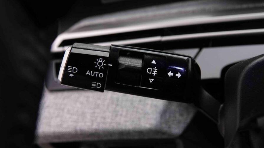 Mandataire Automobile neuf, recherche de Peugeot 3008-145-e-dsc6-hybrid-allure - E-Motors