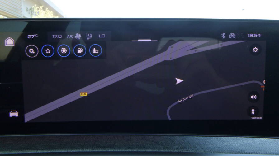 Mandataire Automobile neuf, recherche de Peugeot 3008-hybrid-145-e-dcs6-allure-plus-pack-panoramic-navigation - E-Motors