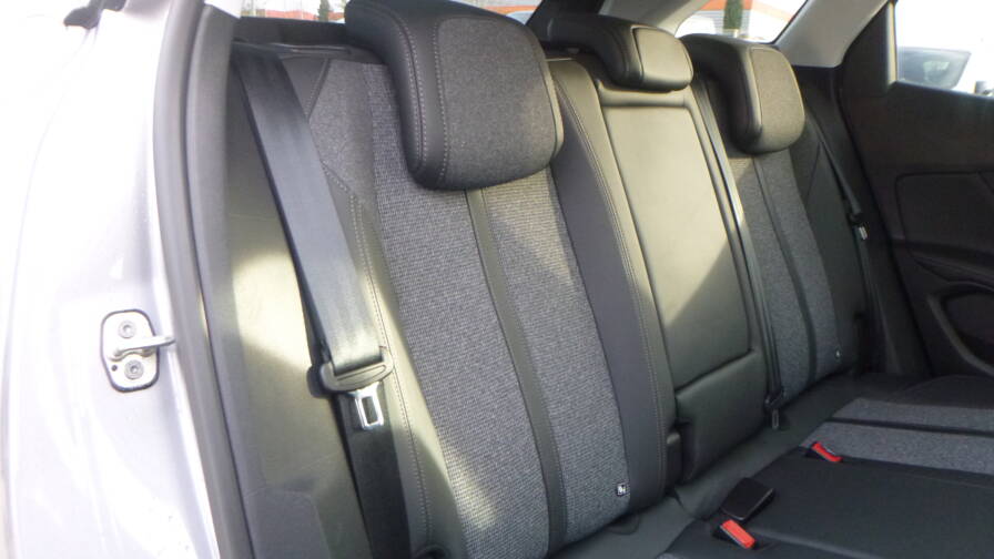 Mandataire Automobile occasion, recherche de Peugeot 3008-puretech-130ch-s-s-eat8-allure-plus-grip-control - E-Motors