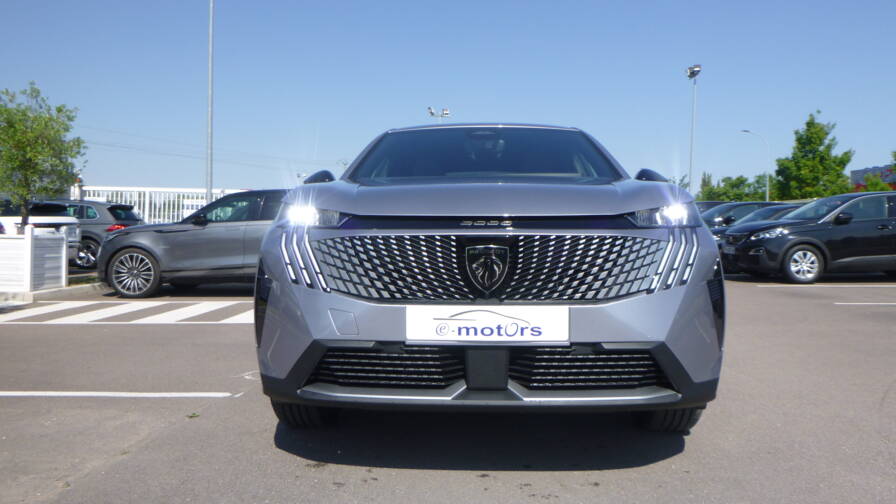 Mandataire Automobile neuf, recherche de Peugeot 3008-hybrid-145-e-dcs6-allure-plus-pack-panoramic-navigation - E-Motors