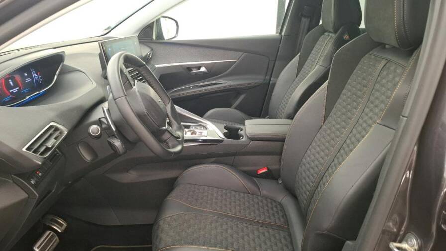 Mandataire Automobile occasion, recherche de Peugeot 3008-puretech-130-eat8-roadtrip - E-Motors