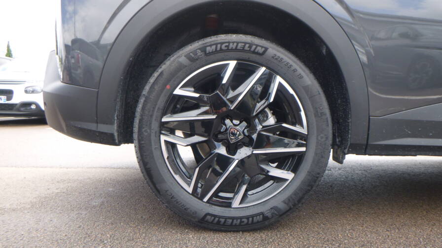 Mandataire Automobile neuf, recherche de Peugeot 3008-hybrid-145-e-dcs6-allure-plus-pack-panoramic-navigation - E-Motors