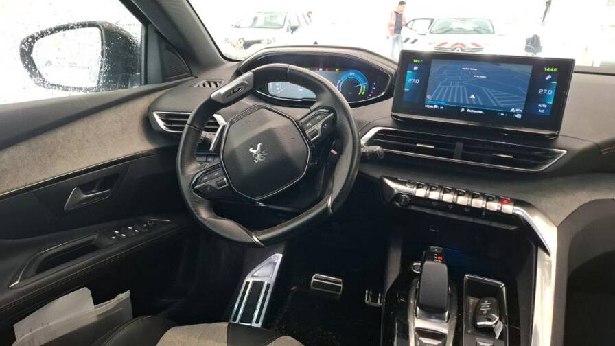 Mandataire Automobile occasion, recherche de Peugeot 3008-hybrid-225-e-eat8-gt-plus-hayon-mains-libres - E-Motors