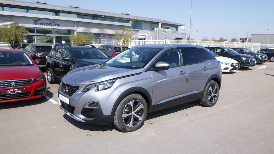 Avis-mandataire-auto-Emotors-Peugeot-3008-Allure-puretech-130-eat8-plus-full-led.