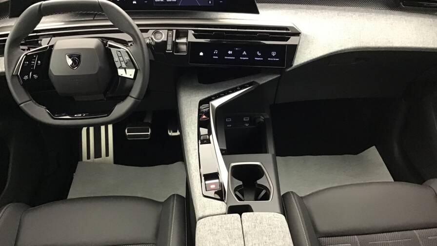 Mandataire Automobile occasion, recherche de Peugeot 3008-gt-hybrid-145-e-dcs6 - E-Motors