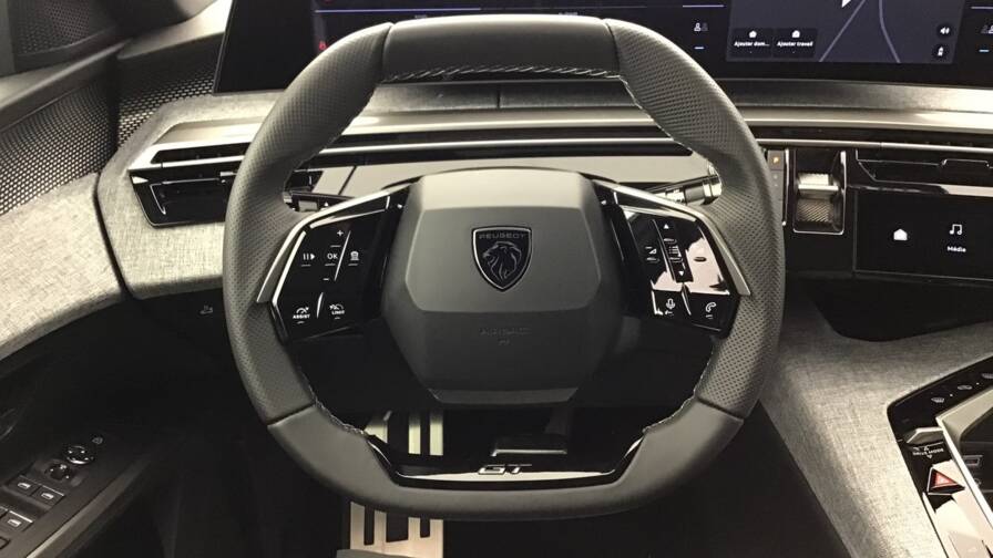 Mandataire Automobile occasion, recherche de Peugeot 3008-gt-hybrid-145-e-dcs6 - E-Motors